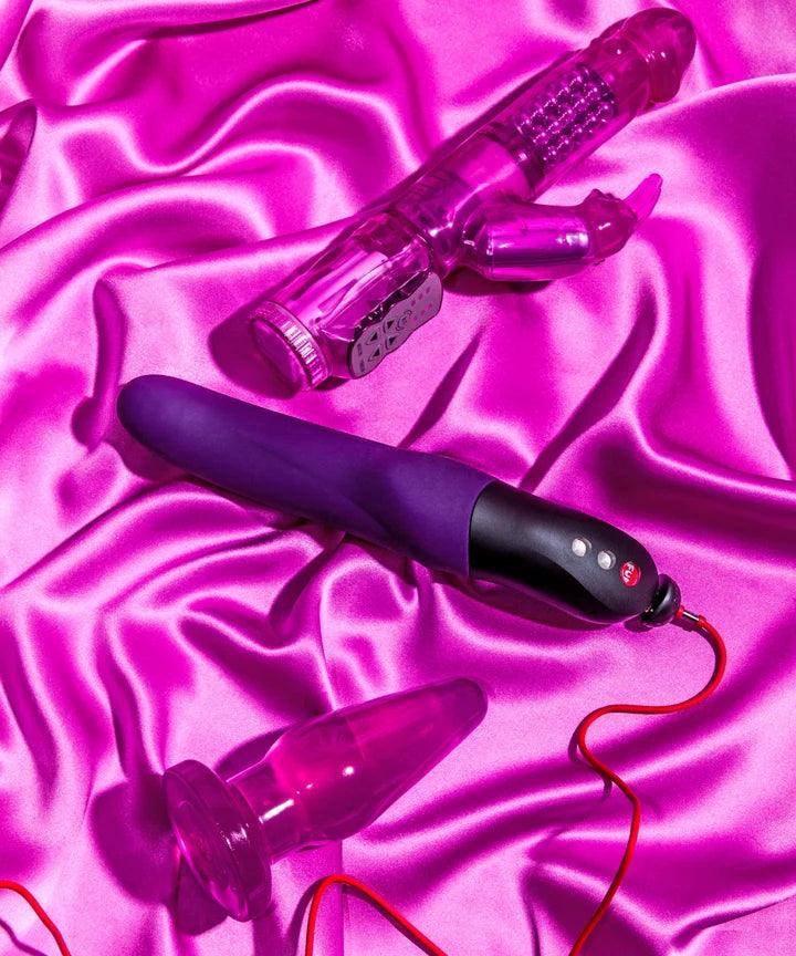 Vulva & Vulva - dildong